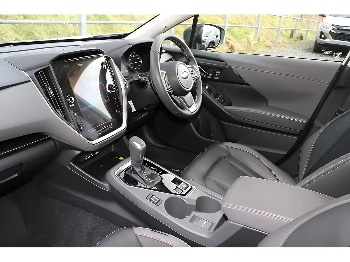 Used 2025 Subaru Crosstrek Touring Crystal White - Interior and Exterior details 16