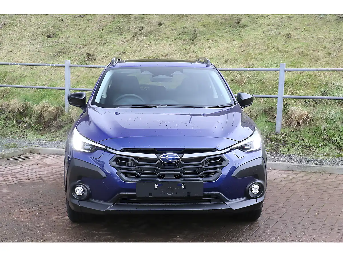 Used 2025 Subaru Crosstrek Touring Sapphire Blue - Interior and Exterior details 3