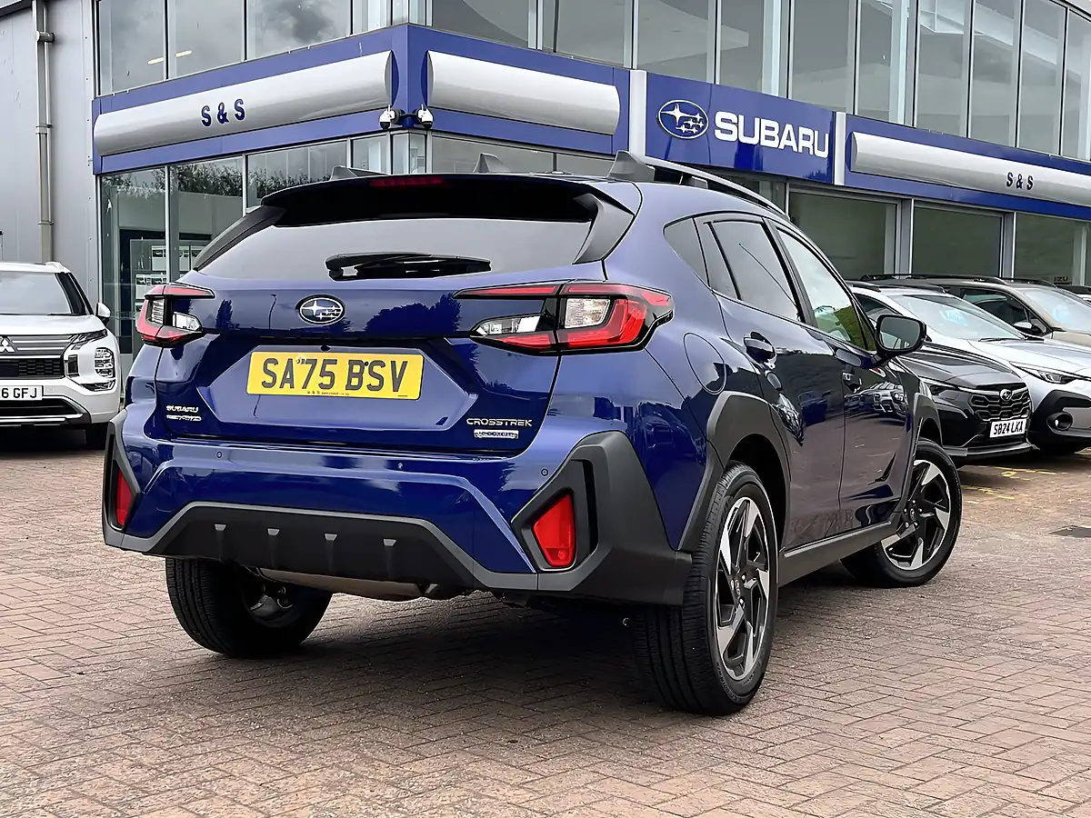 Used 2025 Subaru Crosstrek Touring Sapphire Blue - Interior and Exterior details 5