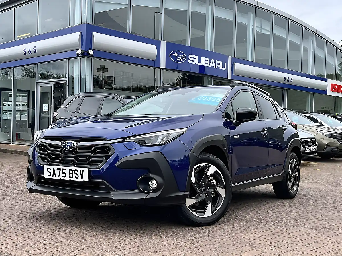 Used 2025 Subaru Crosstrek Touring Sapphire Blue - Interior and Exterior details 9