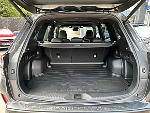 Used 2025 Subaru Forester Field Magnetite Gray - Interior and Exterior details 11