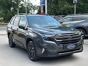 Used 2025 Subaru Forester Field Magnetite Gray - Interior and Exterior details 13