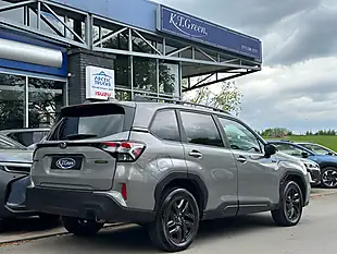 Used 2025 Subaru Forester Field Silver - Interior and Exterior details 4