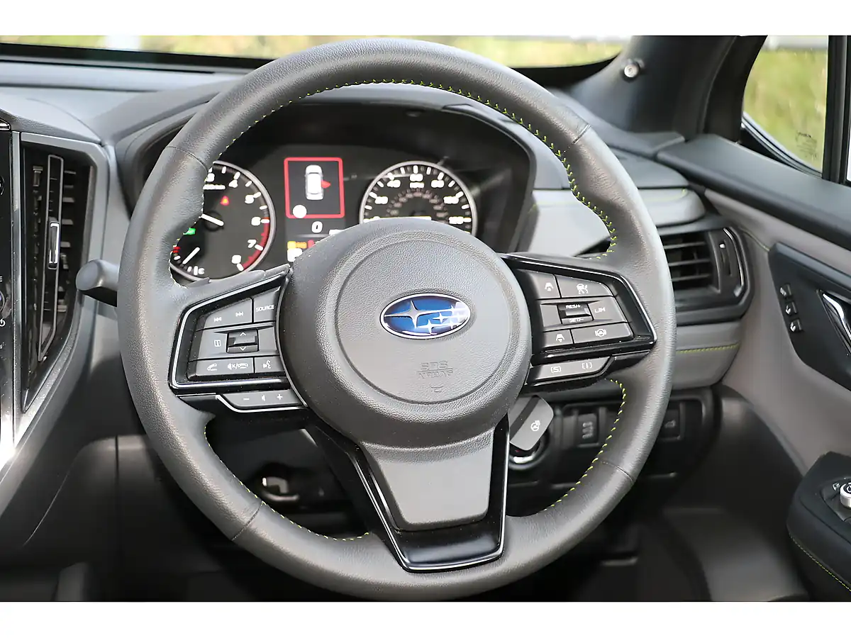 Used 2025 Subaru Forester Field White - Interior and Exterior details 13