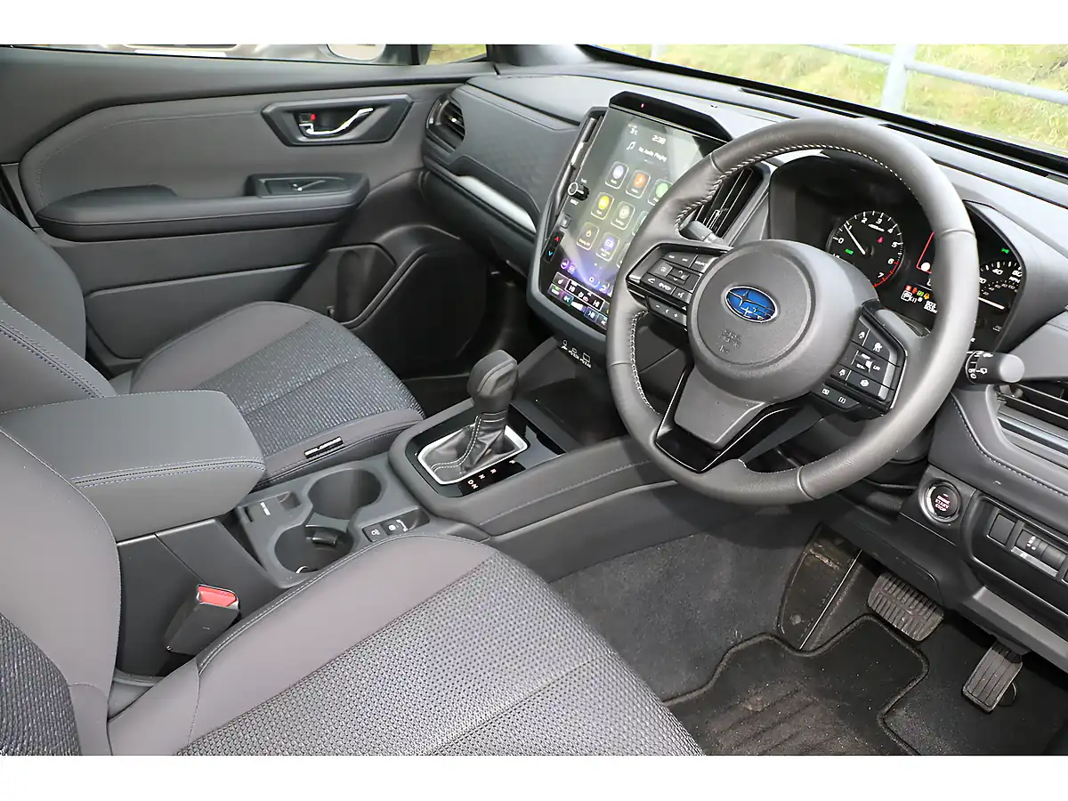 Used 2025 Subaru Forester Limited Autumn Green - Interior and Exterior details 6
