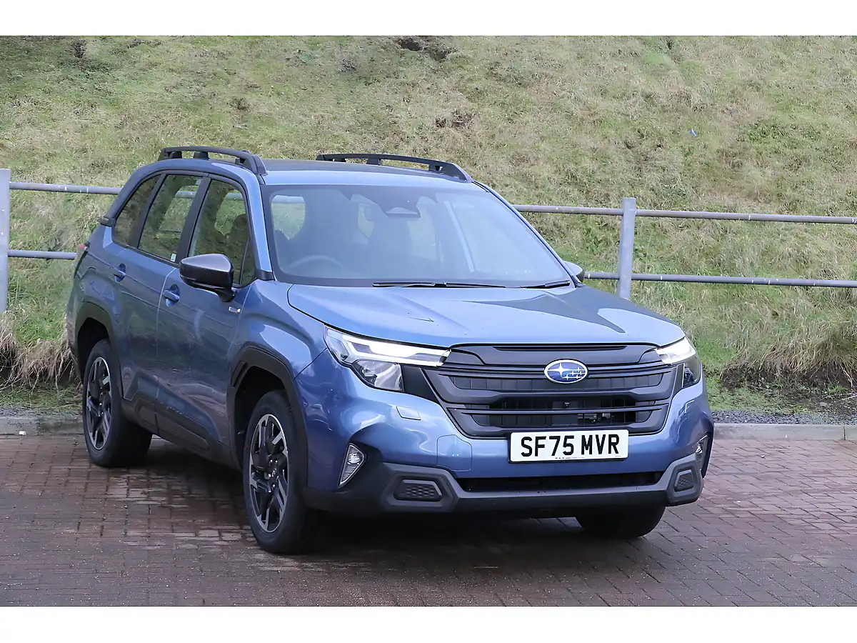 Used 2025 Subaru Forester Limited Horizon Blue - Front View