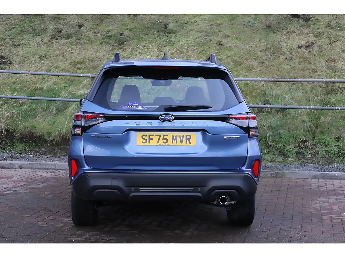 Used 2025 Subaru Forester Limited Horizon Blue - Interior and Exterior details 4