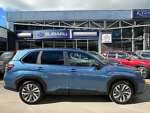 Used 2025 Subaru Forester Touring Blue - Interior and Exterior details 5