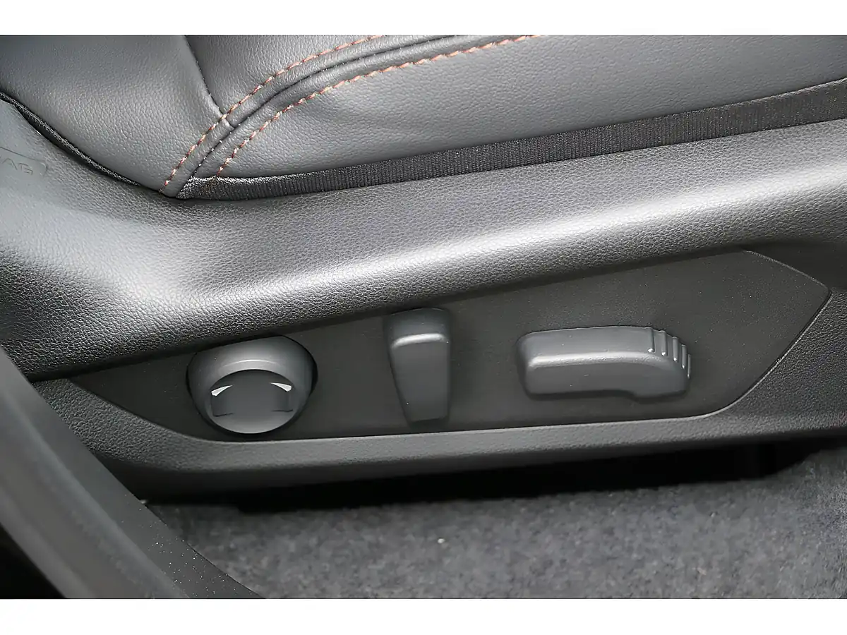 Used 2025 Subaru Forester Touring Crystal Black - Interior and Exterior details 7