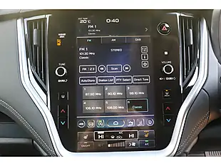 Used 2025 Subaru Outback I Limited Black - Interior and Exterior details 7