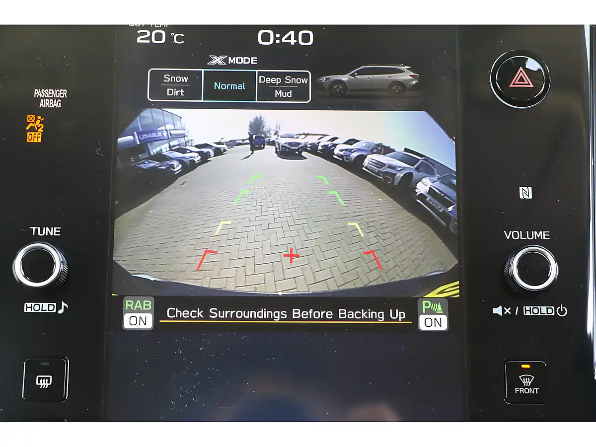 Used 2025 Subaru Outback I Limited Black - Interior and Exterior details 8