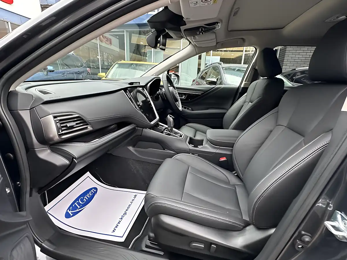 Used 2025 Subaru Outback Touring Grey - Interior and Exterior details 11