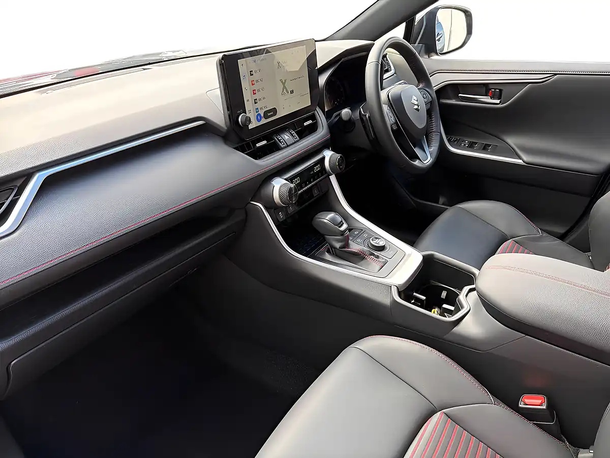 Used 2025 Suzuki Across Grey - Interior and Exterior details 12
