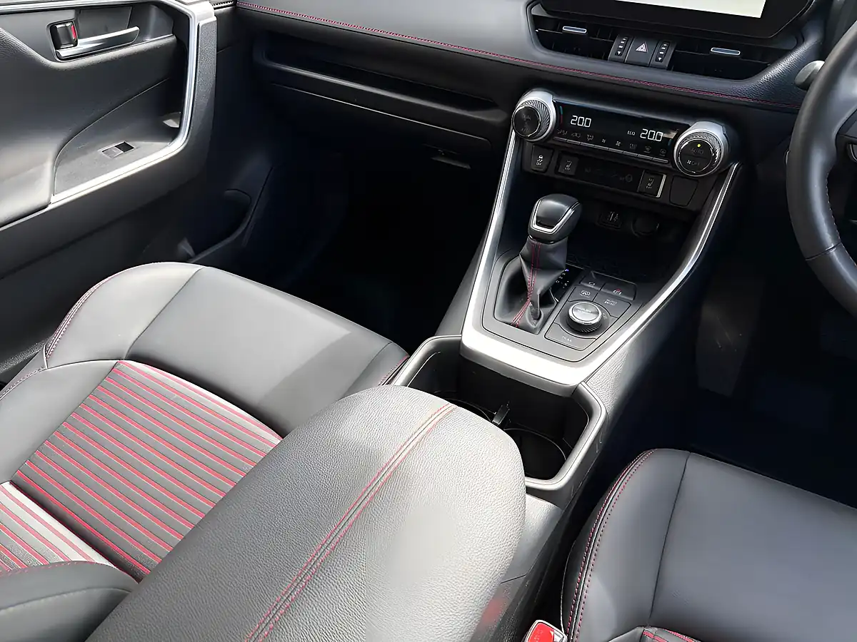 Used 2025 Suzuki Across Grey - Interior and Exterior details 13