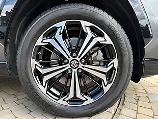 Used 2025 Suzuki Across Grey - Interior and Exterior details 7