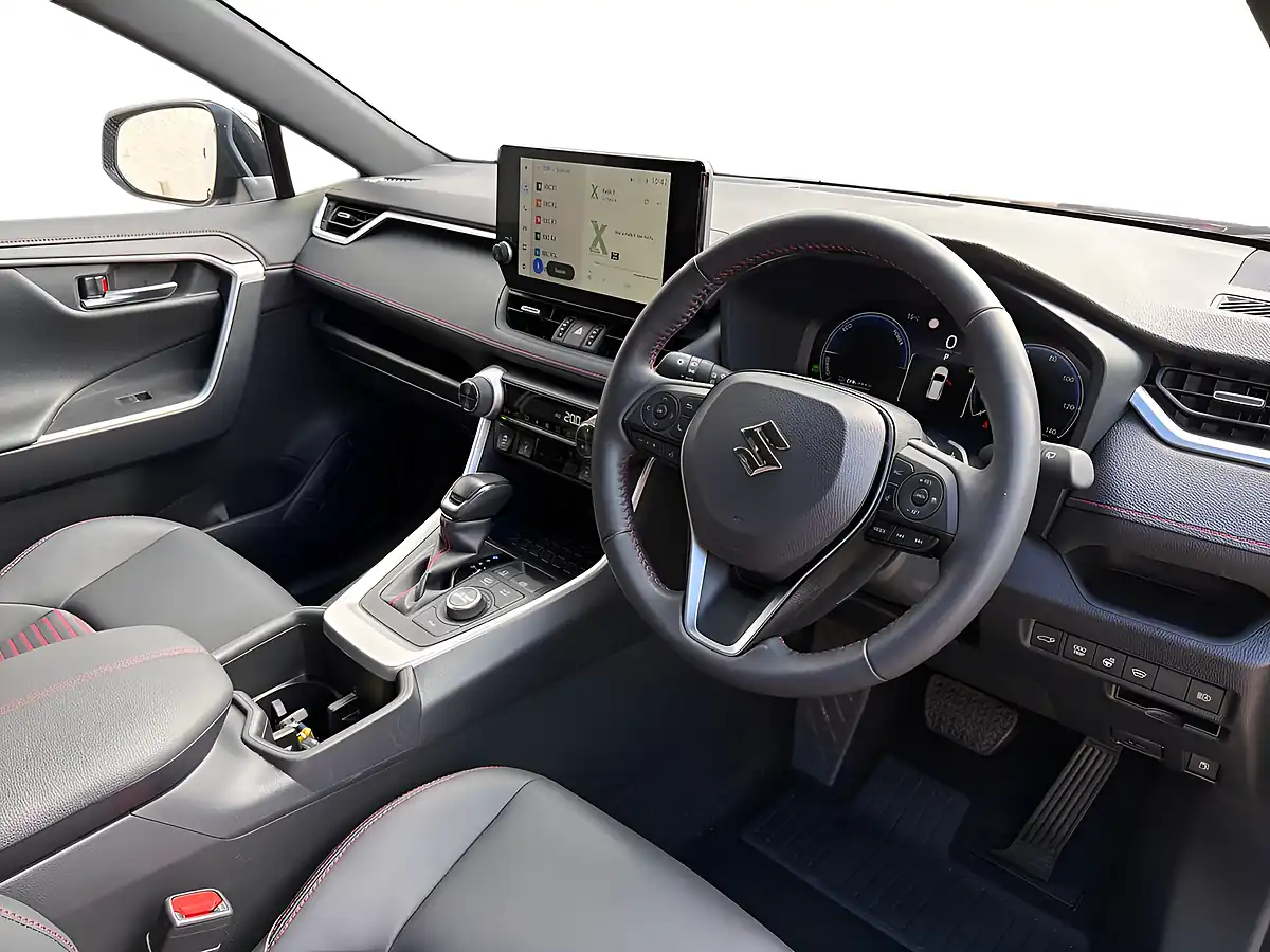 Used 2025 Suzuki Across Grey - Interior and Exterior details 8