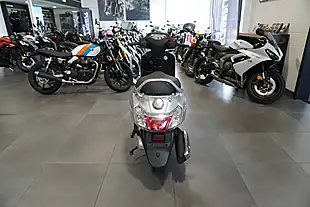 Used 2025 Suzuki Address 125 Platinum Silver Platinum Silver - Interior and Exterior details 4