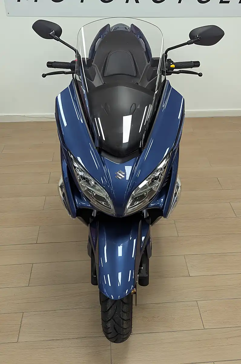 Used 2025 Suzuki Burgman 400 Blue - Interior and Exterior details 7