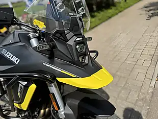 Used 2025 Suzuki Dl 800 RQM5 V-Strom 800RE Black - Interior and Exterior details 15