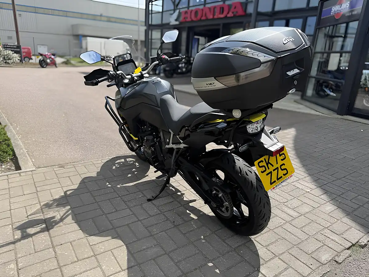 Used 2025 Suzuki Dl 800 RQM5 V-Strom 800RE Black - Interior and Exterior details 7