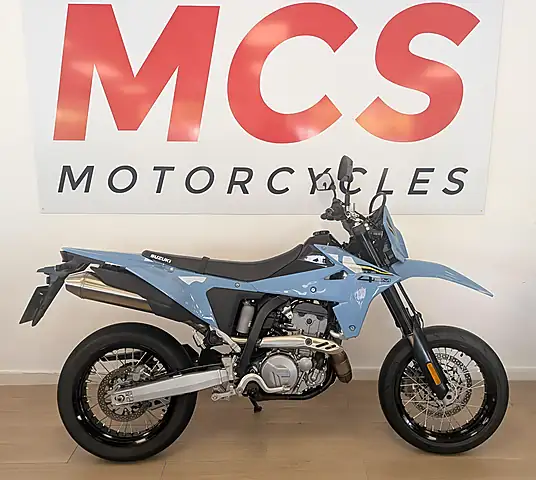 2025 Suzuki DR-Z4SM 400 CONSTANT MESH