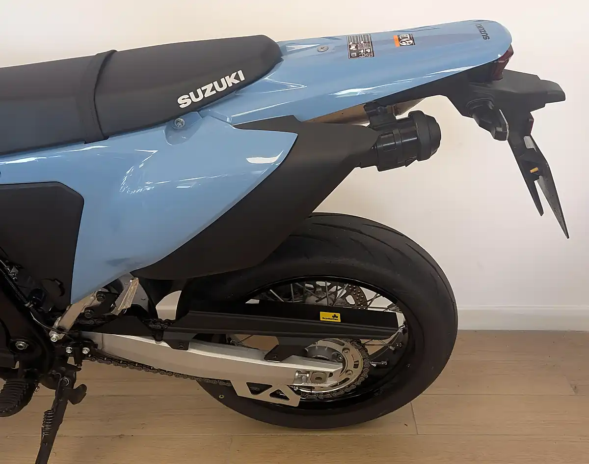 Used 2025 Suzuki DR-Z4SM 400 Constant Mesh Grey - Interior and Exterior details 19