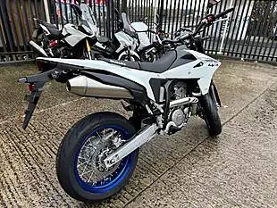 Used 2025 Suzuki DR-Z4SM Constant Mesh - Interior and Exterior details 3