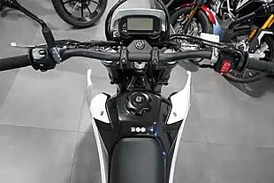 Used 2025 Suzuki DRZ400SM White - Interior and Exterior details 7