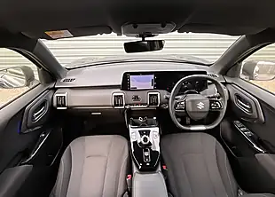 Used 2025 Suzuki E Vitara Motion Blue - Interior and Exterior details 12