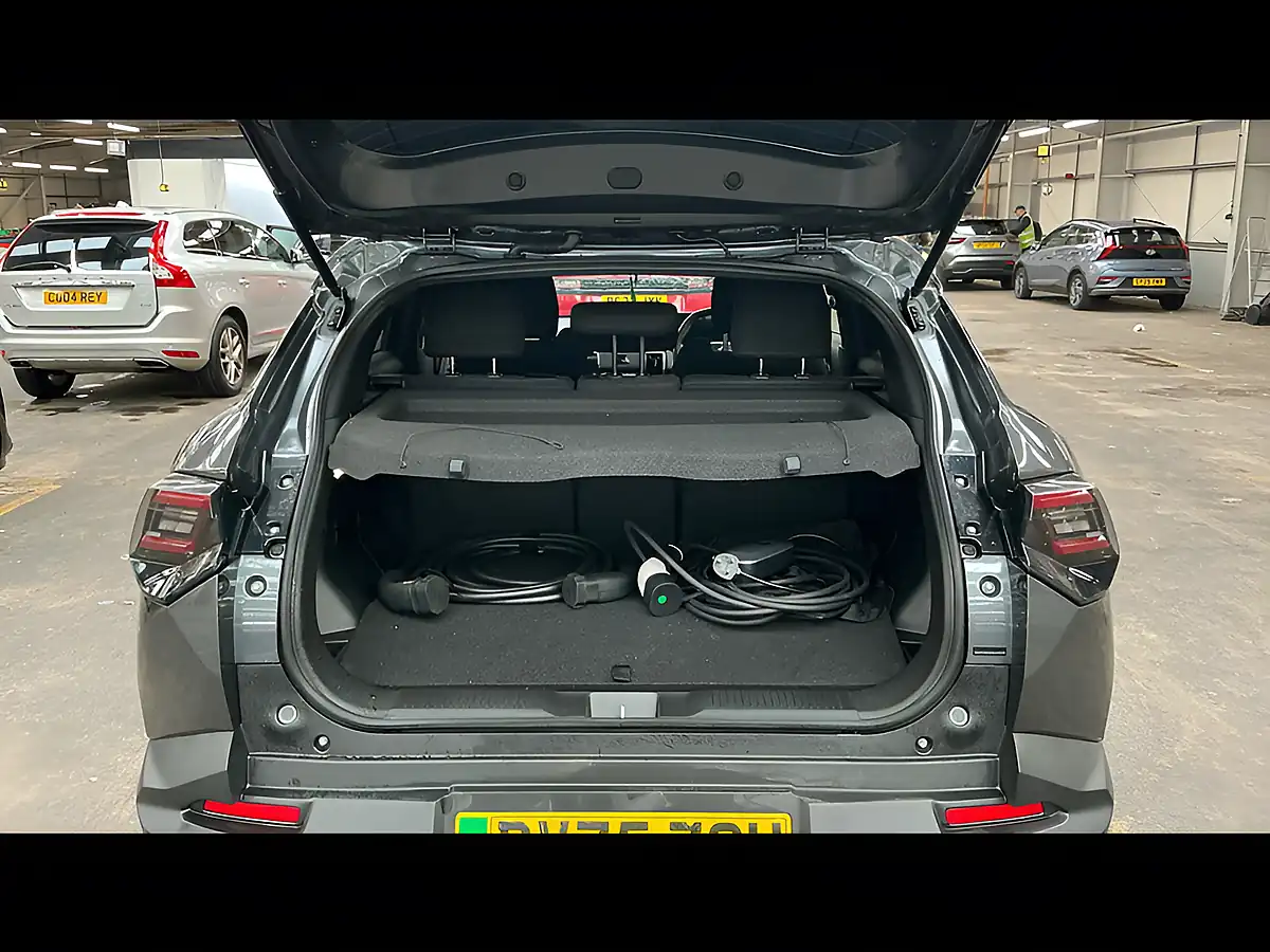 Used 2025 Suzuki E Vitara Motion Grey - Interior and Exterior details 9