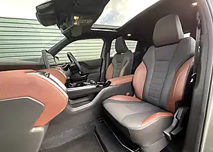 Used 2025 Suzuki E Vitara Ultra Land Breeze Green - Interior and Exterior details 12