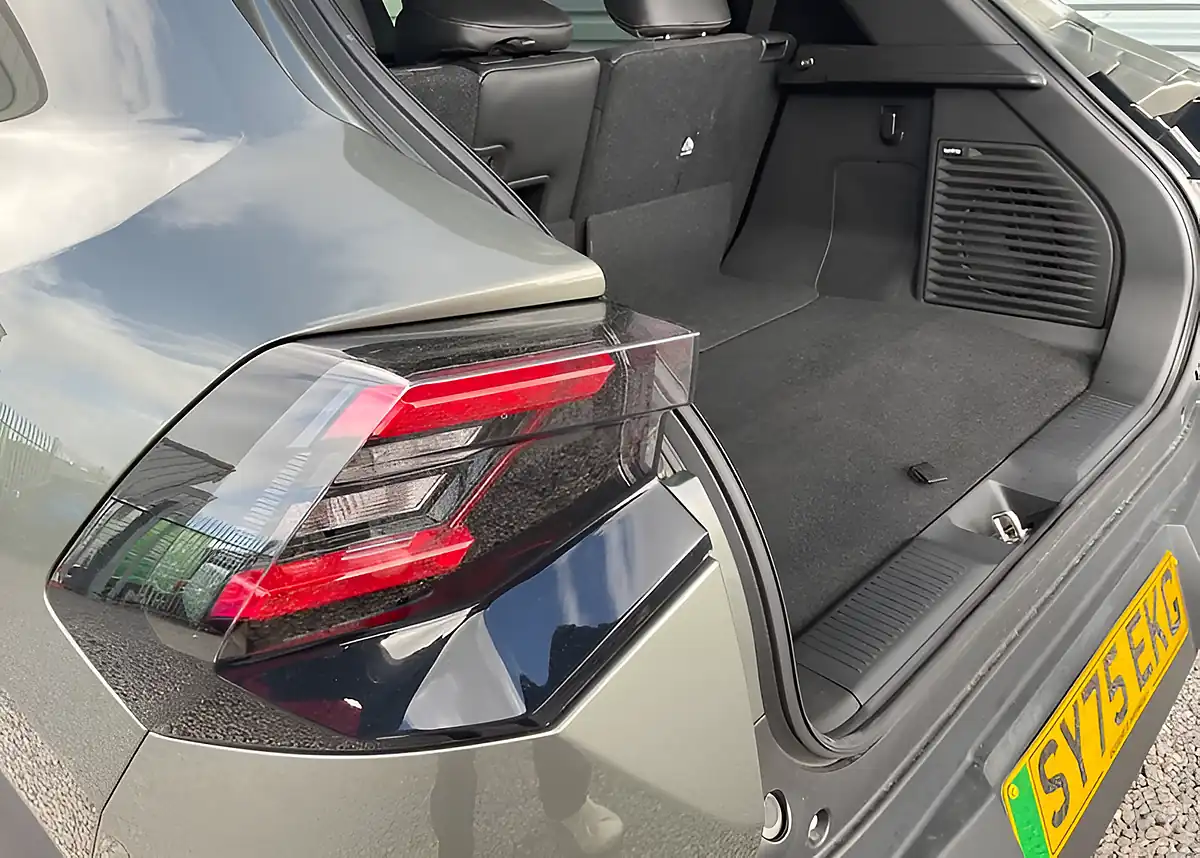 Used 2025 Suzuki E Vitara Ultra Land Breeze Green - Interior and Exterior details 13
