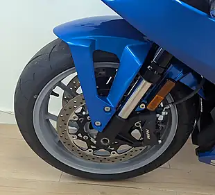 Used 2025 Suzuki GSX-8R 800 Blue - Interior and Exterior details 18