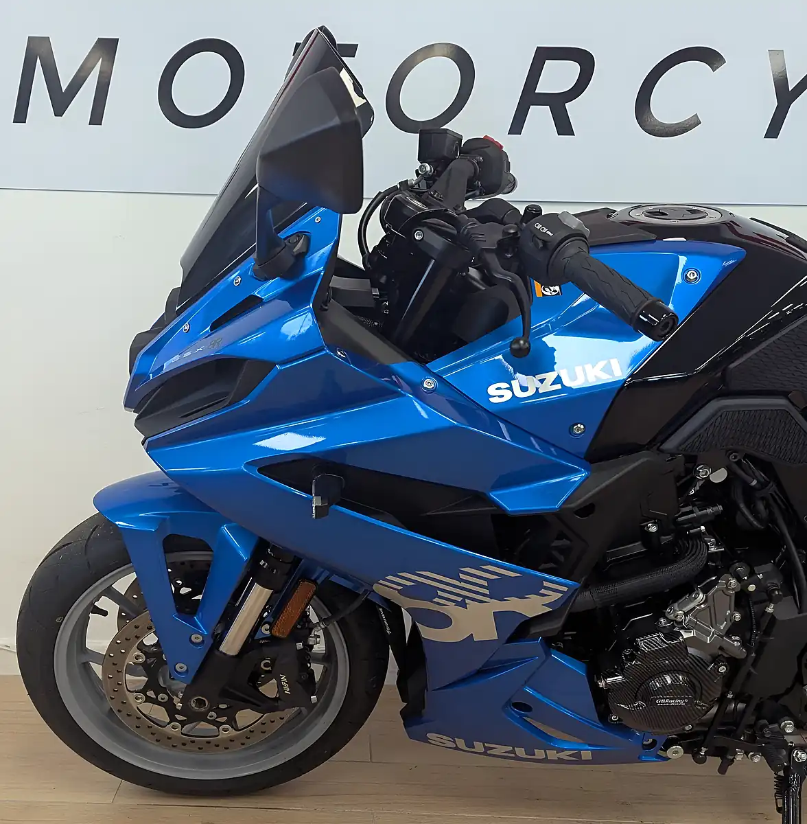 Used 2025 Suzuki GSX-8R 800 Blue - Interior and Exterior details 20