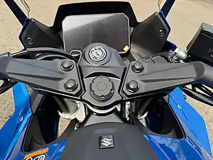 Used 2025 Suzuki GSX-8R 800 - Interior and Exterior details 10