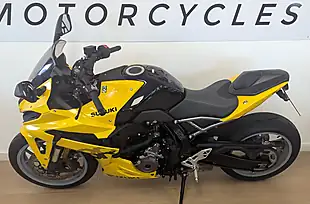 Used 2025 Suzuki GSX-8R 800 Kiiro Yellow - Interior and Exterior details 9