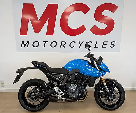 2025 Suzuki GSX-8S 800