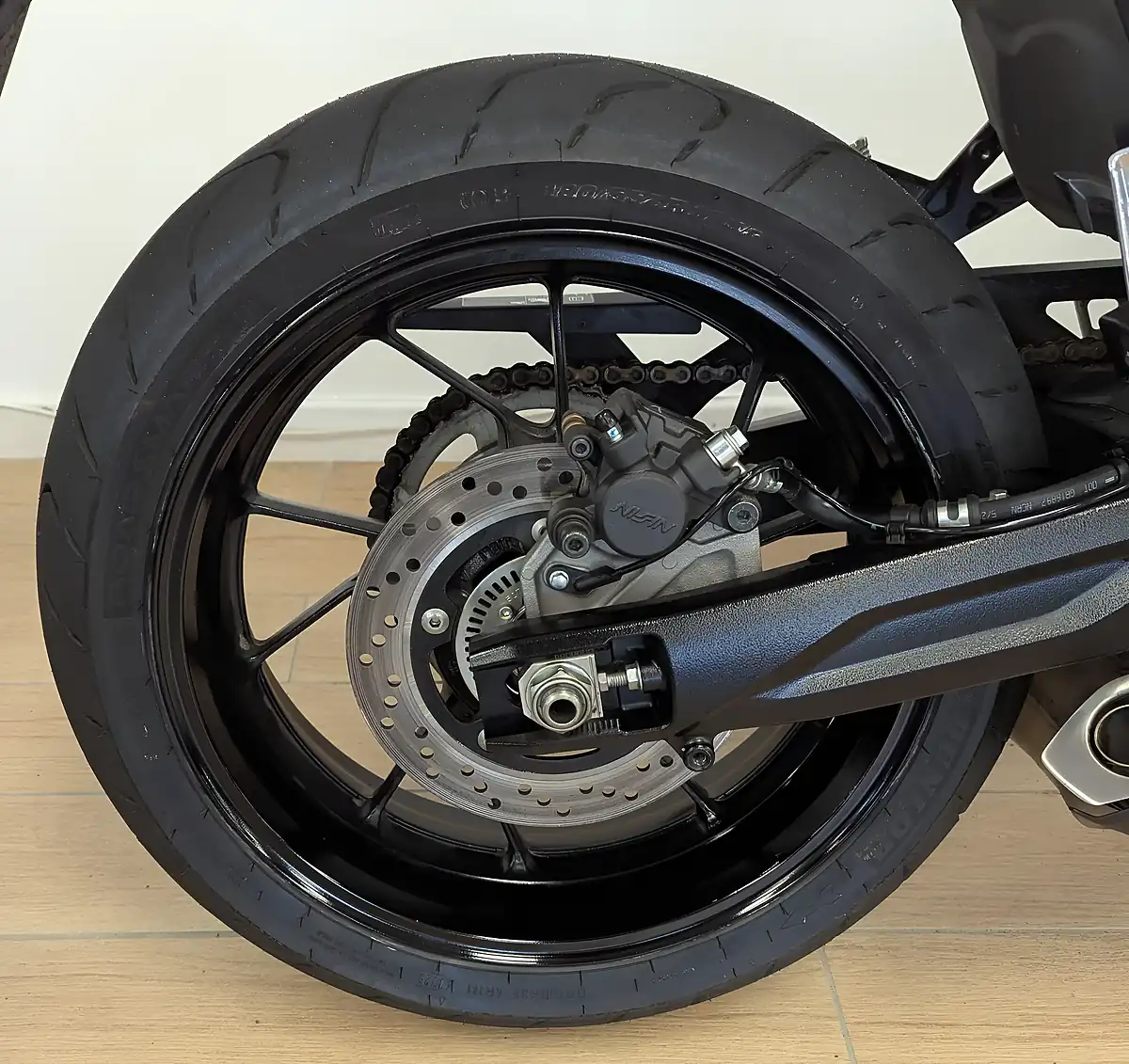 Used 2025 Suzuki GSX-8S Black - Interior and Exterior details 13