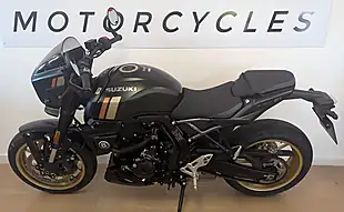 Used 2025 Suzuki GSX-8TT Green - Interior and Exterior details 4