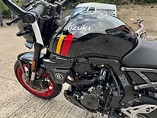 Used 2025 Suzuki GSX-8TT - Interior and Exterior details 11