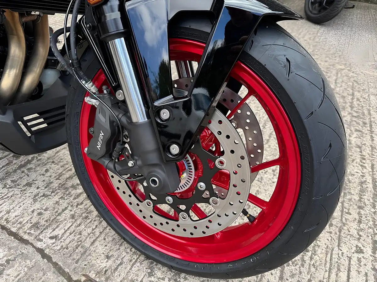 Used 2025 Suzuki GSX-8TT - Interior and Exterior details 8