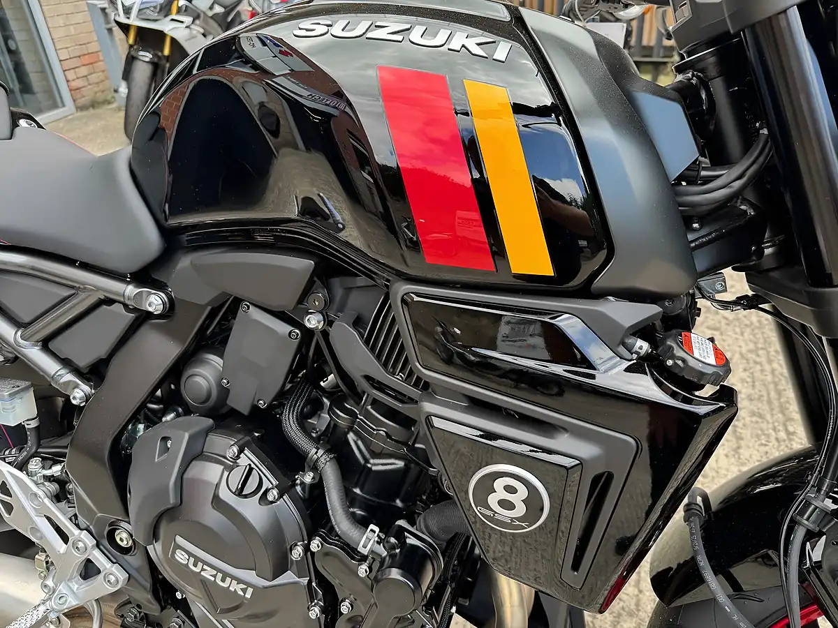 Used 2025 Suzuki GSX-8TT - Interior and Exterior details 9