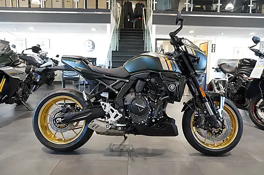2025 Suzuki GSX-8TT 800cc
