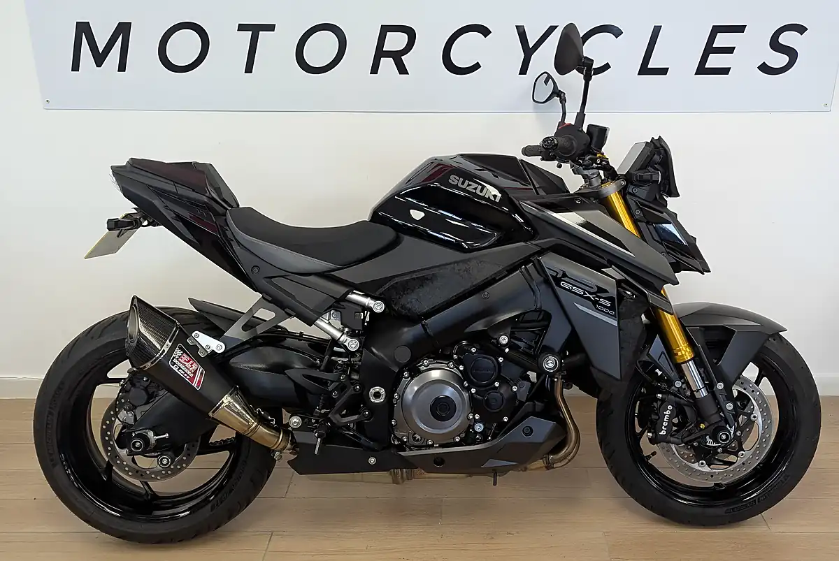 Used 2025 Suzuki GSX-S1000 1000 Black - Interior and Exterior details 5