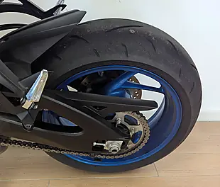 Used 2025 Suzuki GSX-S1000 1000 Blue - Interior and Exterior details 14