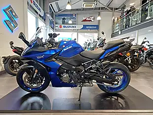 Used 2025 Suzuki GSX-S1000 GT Pearl Vigor Blue - Interior and Exterior details 2