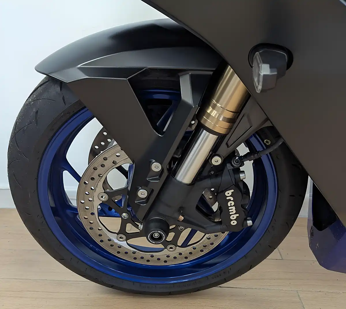Used 2025 Suzuki GSX-S1000GT Gt+ Blue - Interior and Exterior details 16