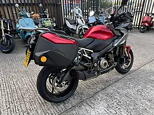 Used 2025 Suzuki GSX-S1000GX+ Constant Mesh Red - Interior and Exterior details 3