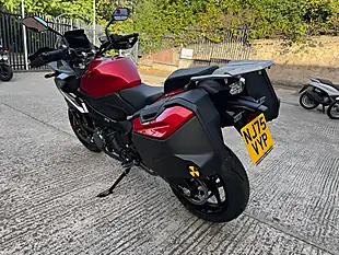 Used 2025 Suzuki GSX-S1000GX+ Constant Mesh Red - Interior and Exterior details 4