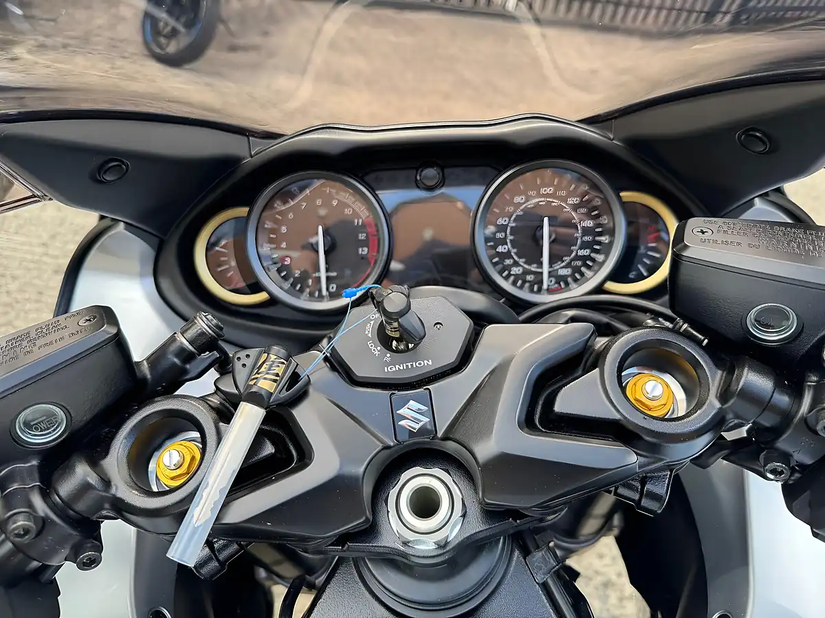 Used 2025 Suzuki GSX1300R Hayabusa 1300 - Interior and Exterior details 11